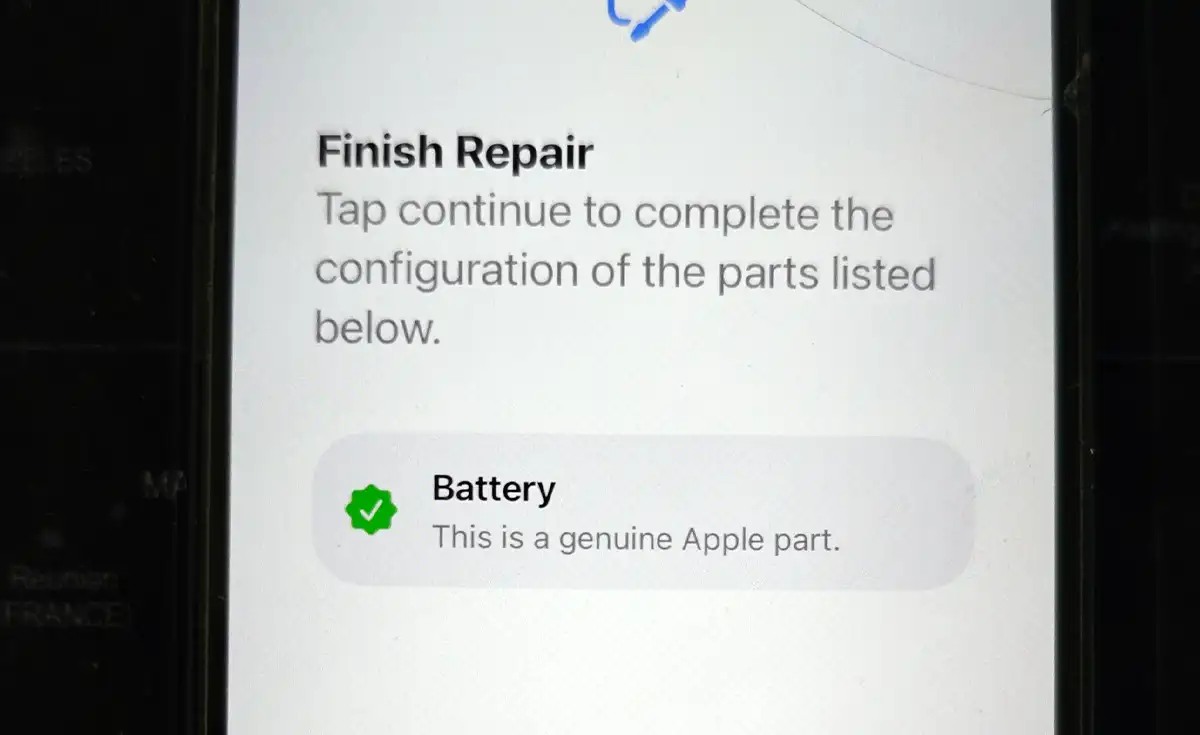 Baterie originală iPhone: de ce contează (caz real iPhone 12)
